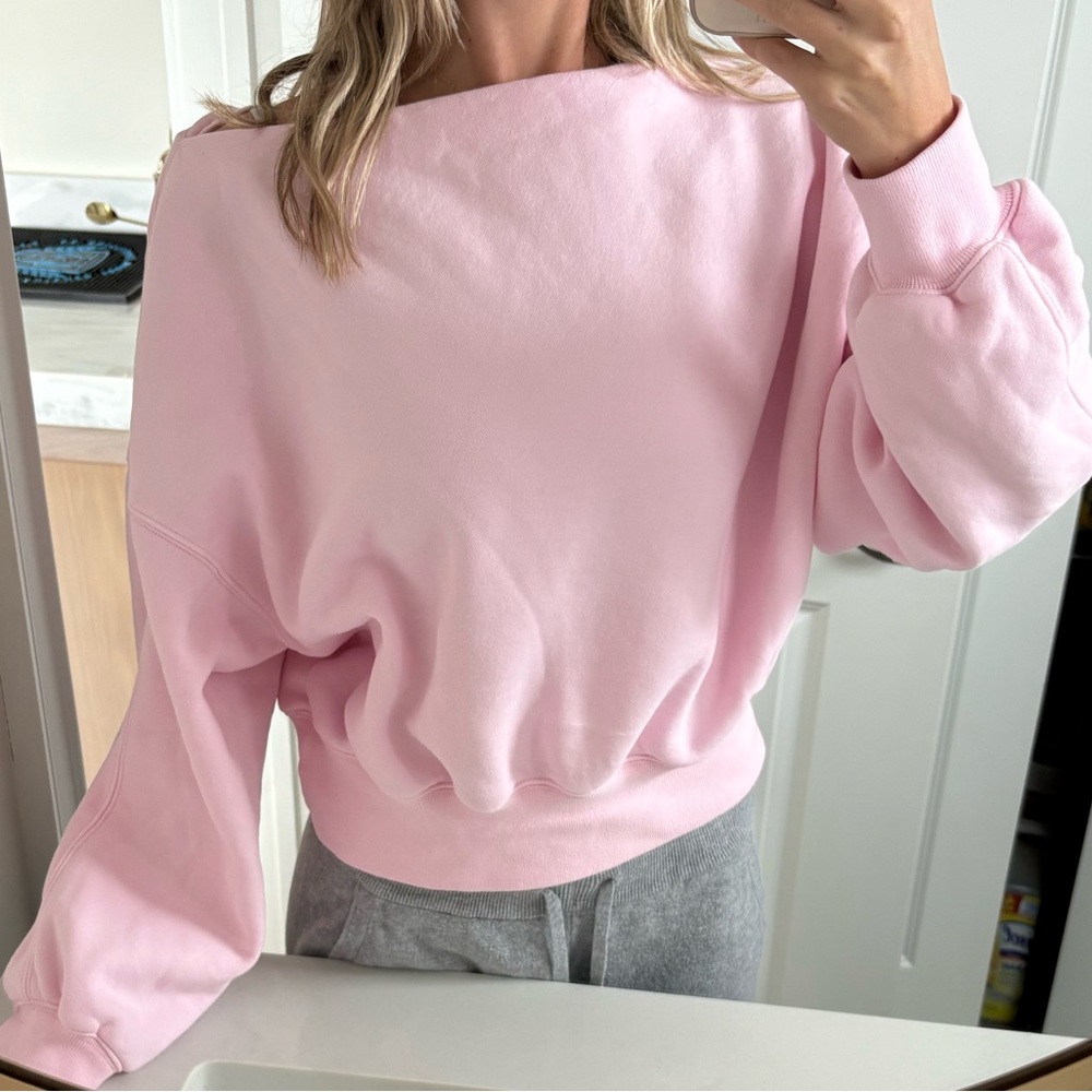 Abercrombie & Fitch Light Pink Off-Shoulder Sweatshirt
